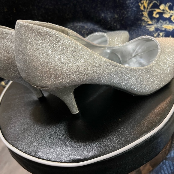 Sparkle silver pumps - Picture 6 of 8